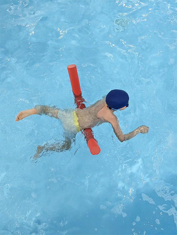 Stages intensifs de natation enfants pendant les vacances scolaires chez Flows à la Chapelle d’Armentières